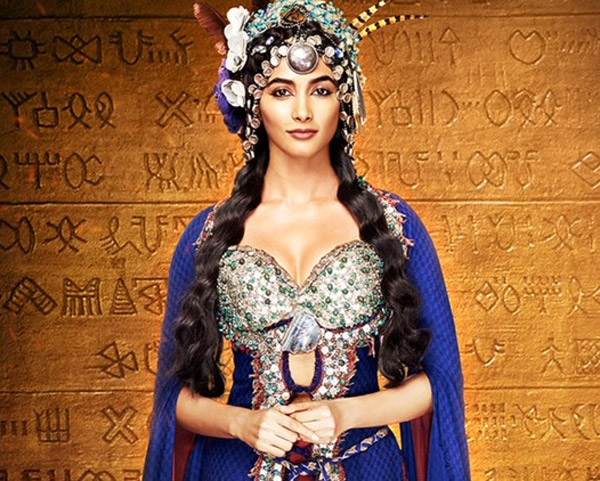 pooja hegde mohenjo daro