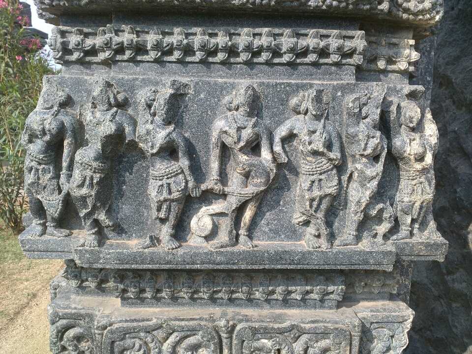 Panel depicting costumes in Kakatiya kingdom, Warangal Fort, 12th century CE