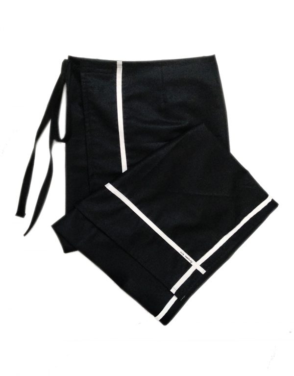 Black formal lungi with white border by Purushu Arie